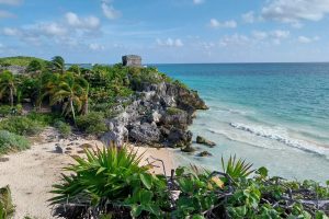 El viaje golf y cultura Maya de Soltour golf incluye la visita a las ruinas de Tulum